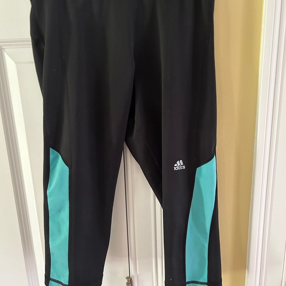 Adidas crop leggings -medium - Picture 6 of 8
